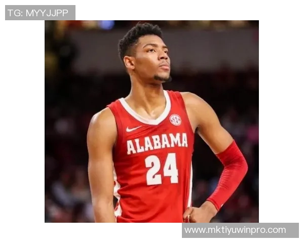 布兰登米勒闪耀赛场23分钟内高效砍下15分5助攻正负值高达16 布兰登米勒闪耀赛场23分钟内高效砍下15分5助攻正负值高达16